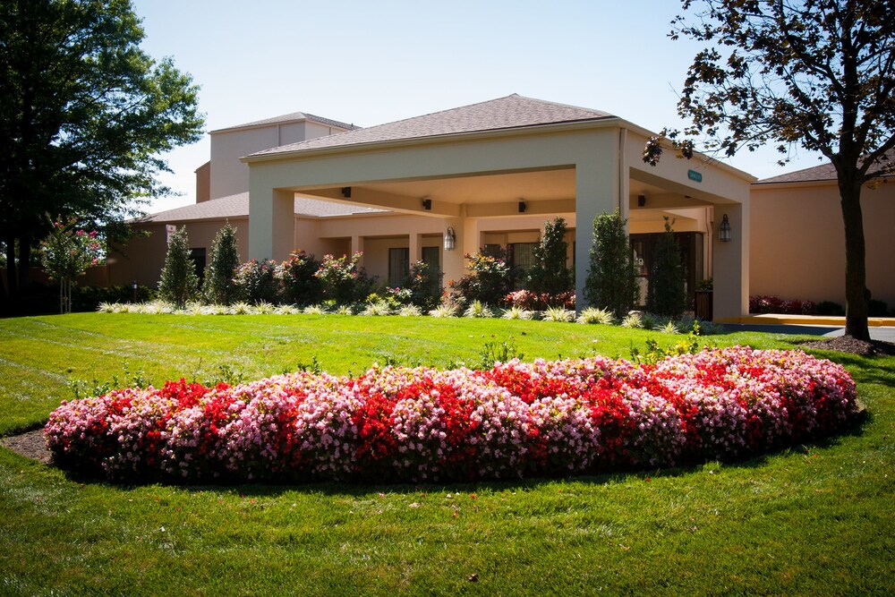 Courtyard by Marriott Dulles Airport Herndon Reston - photo 31