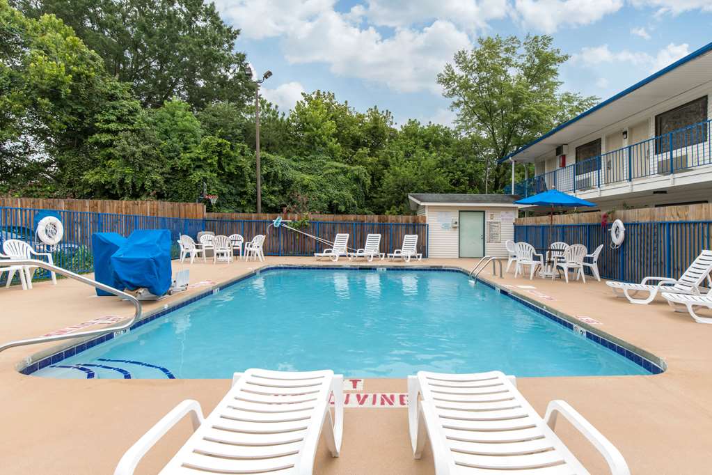 Rodeway Inn Winston Salem Route 52 - photo 25