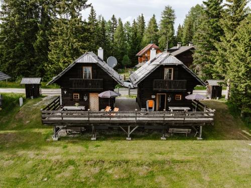 Lima Alpine Lodges Troadkasten Lisa & Matthias — hotel in Arriach