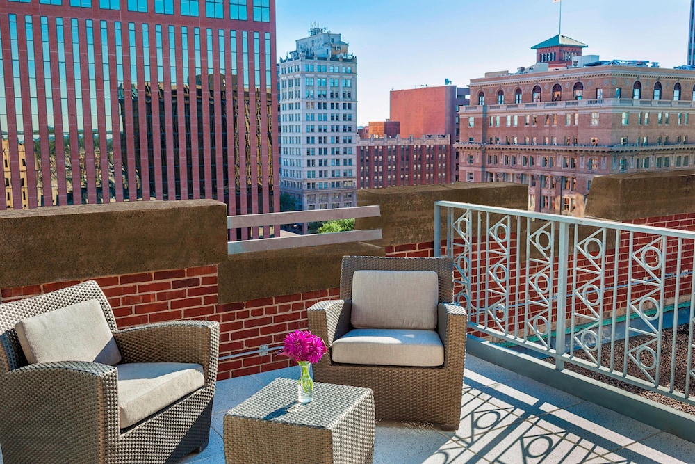 Residence Inn by Marriott Omaha Downtown Old Market Area - photo 5