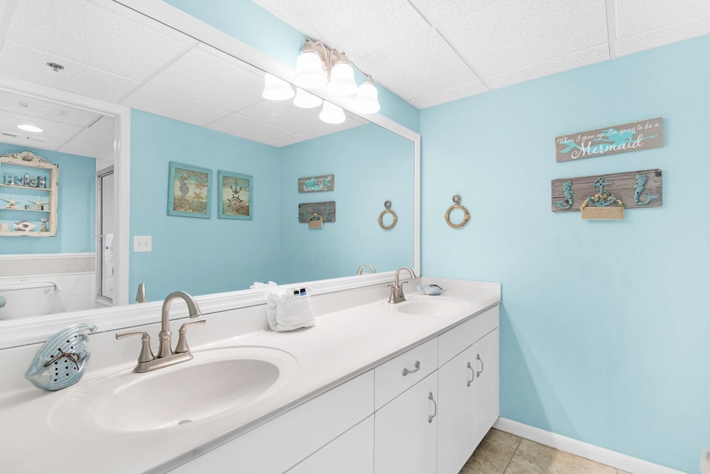 Long Beach Resort 4 1101 - photo 28