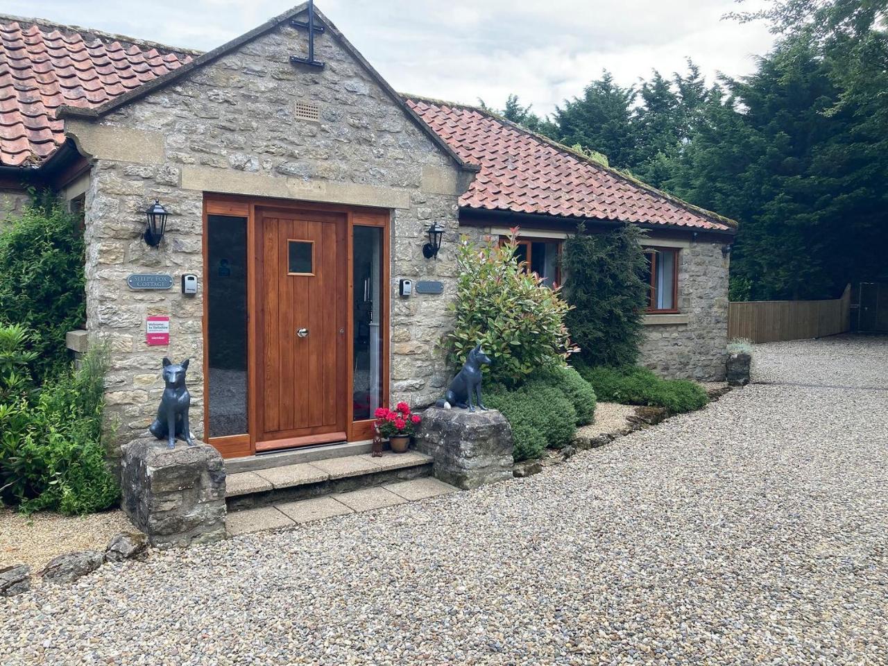 Little Fox Cottage — 4-Star Luxury Hotel in Pickering, United Kingdom