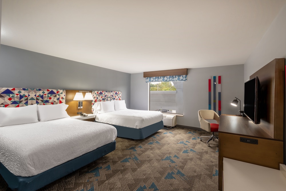 Hampton Inn Belle Vernon - photo 15