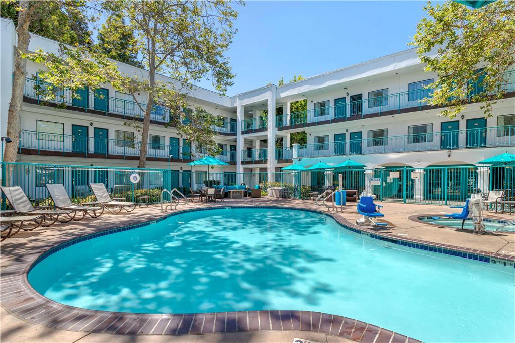 Quality Suites Downtown San Luis Obispo - photo 32