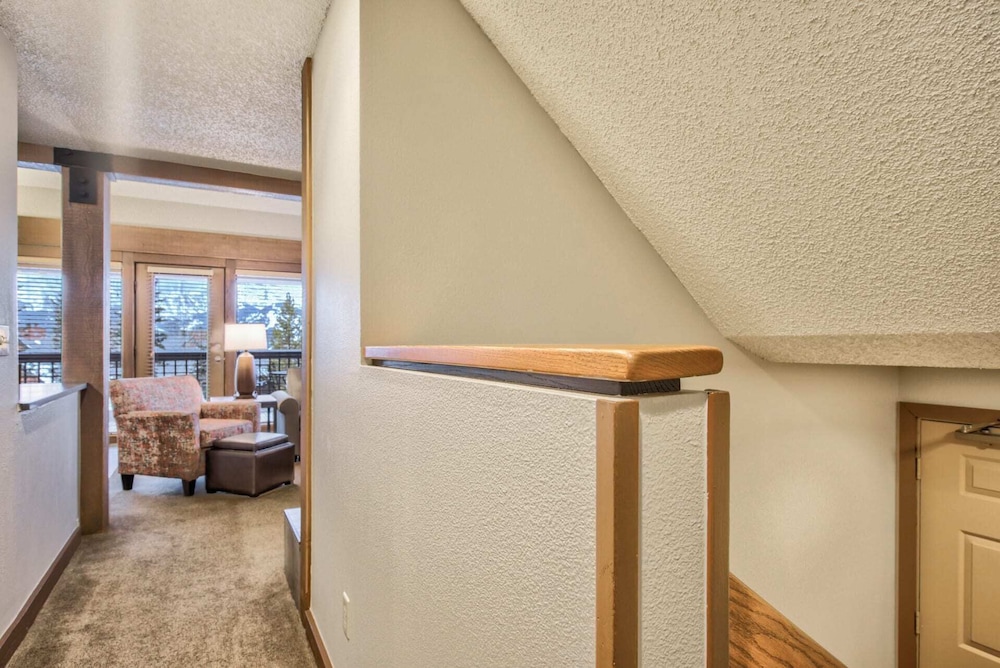 3brbreckenridge Townhomebalcony Mtn Views Hot Tub - photo 24