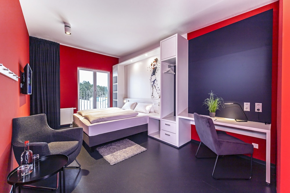 Hotel Athletik Kiel — Altenholz — photo 3