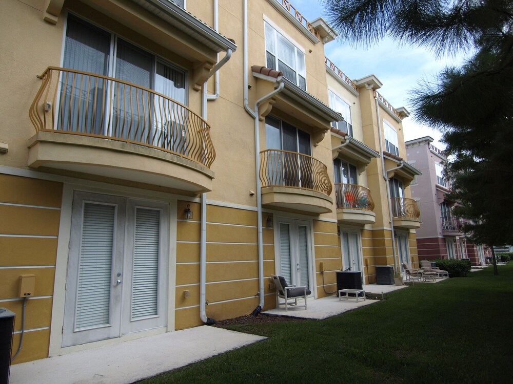Oasis Escape - photo 31