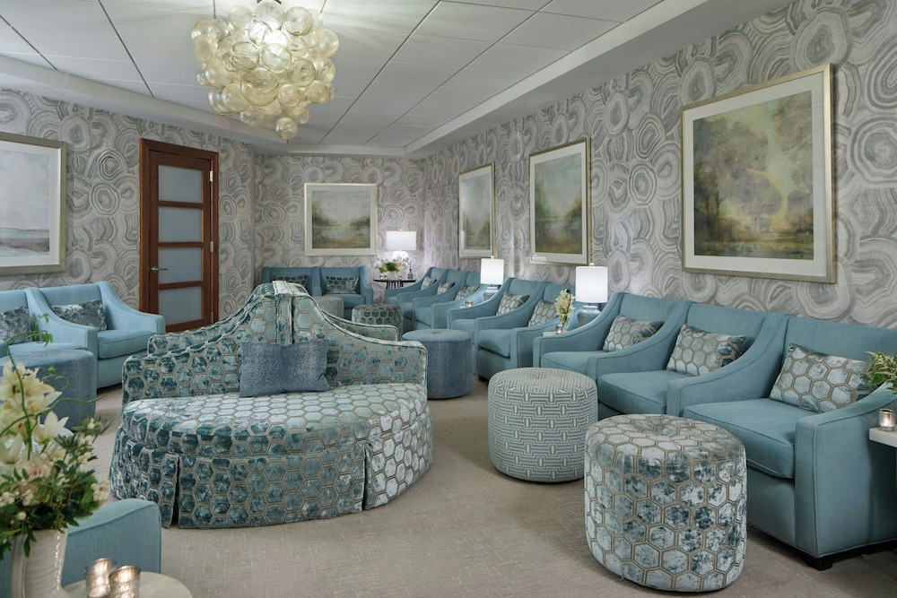 The Del Monte Lodge Renaissance Rochester Hotel & Spa - photo 50