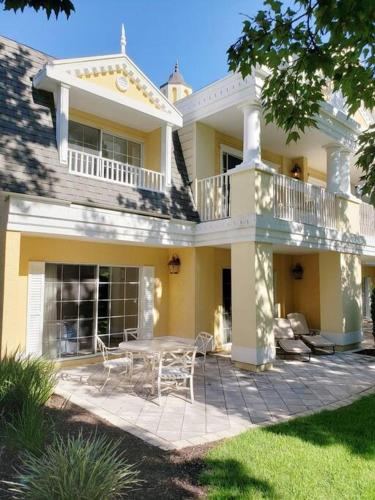 Reunion Resort Townhome minutes from Disney — 4-Star Luxury Hotel in Kissimmee, United States