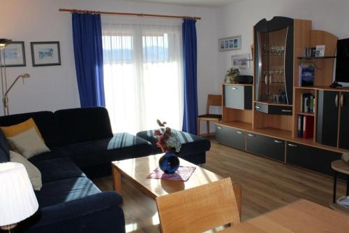 Ferienhaus Nr 125 Kategorie Economy Feriendorf Hochbergle Allgäu — hotel in Lechbruck