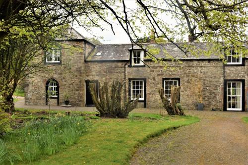 The Stables — 4-Star Luxury Hotel in None, United Kingdom