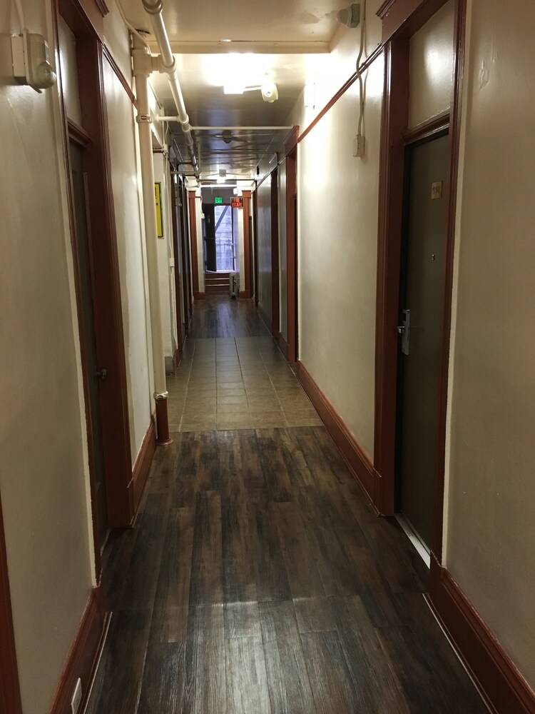 Artmar Hotel - photo 14
