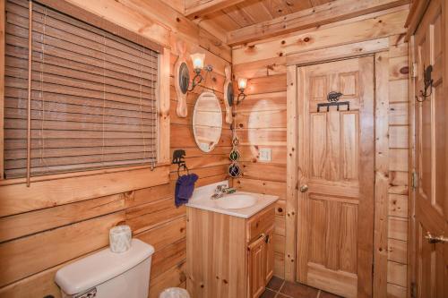 Beary Cozy Hot Tub Fireplace Free attraction Tickets - photo 11