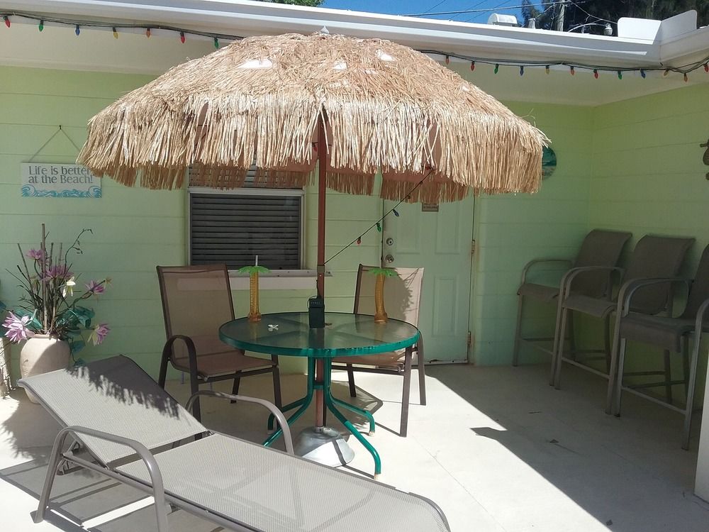 Tropical Bay Inn Motel - photo 27
