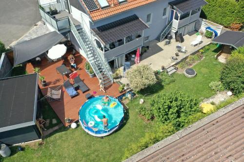 Kornhaus schöne Ferienwohnung mit Pool Kamin und Terrasse — 4-Star Luxury Hotel in Goettingen, Germany