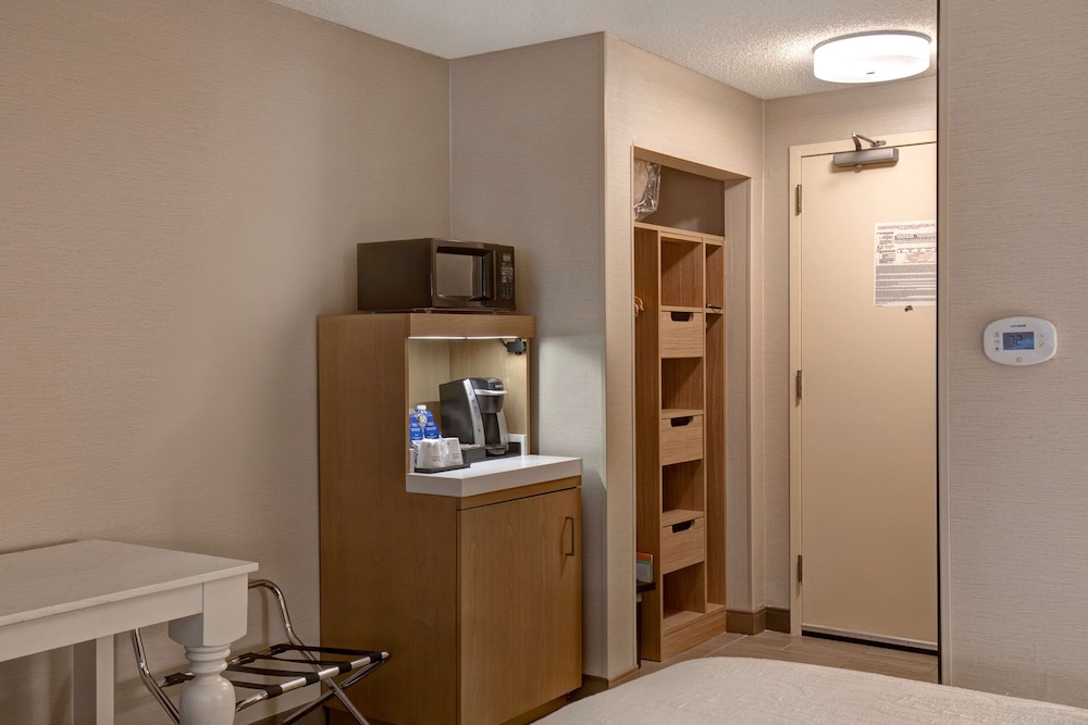 Hilton Garden Inn Portland Beaverton - photo 20