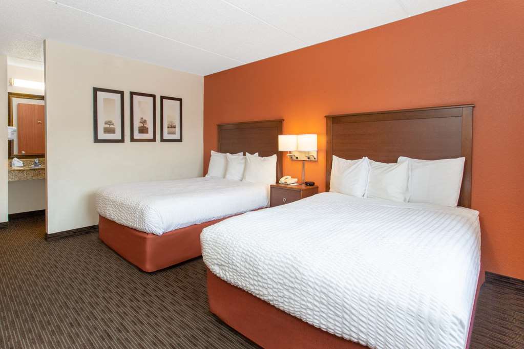 AmericInn by Wyndham Calumet - photo 11