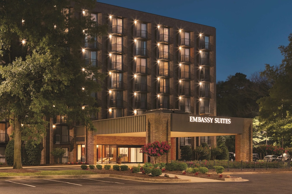 Embassy Suites by Hilton Richmond - photo 44