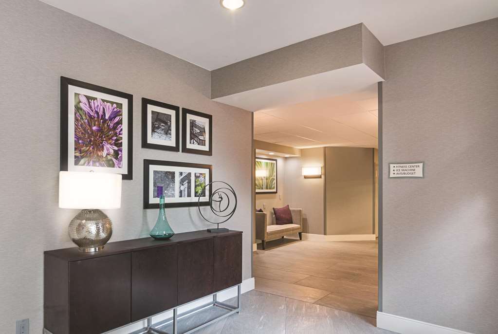 La Quinta Inn & Suites by Wyndham Orlando UCF - photo 9