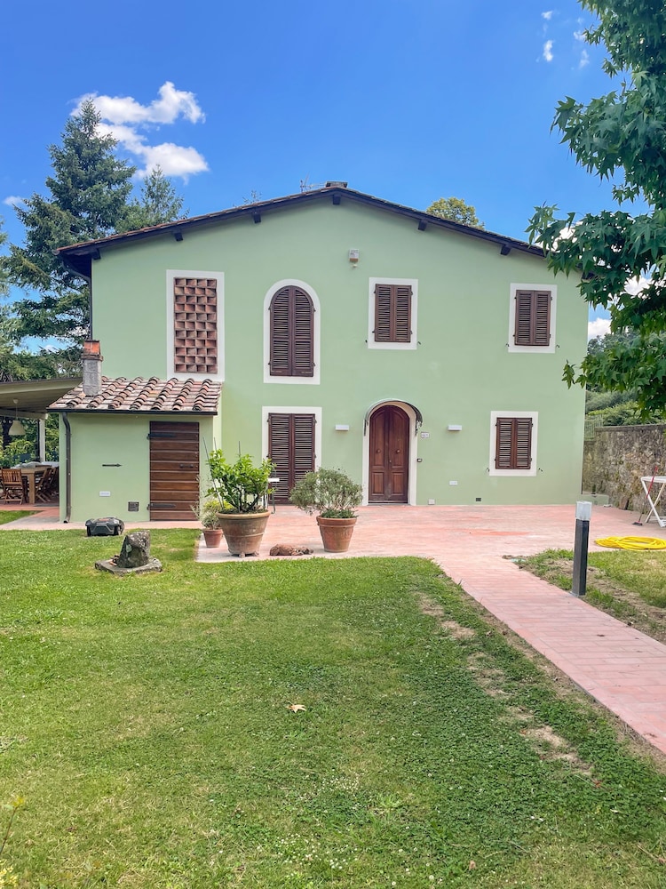 Casale Geos in Capannori