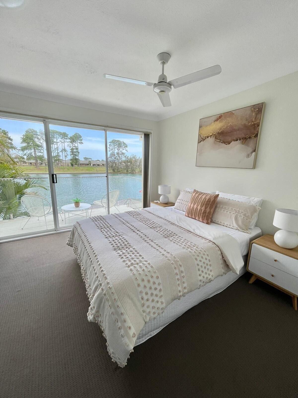 Tranquil Oasis on Pine Lake - last minute hotel in Gold Coast