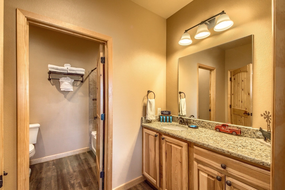 Old Mills Resort OM A6 3 Bedroom Condo by RedAwning - photo 14