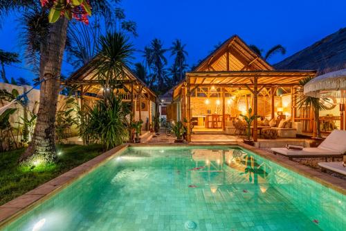 Villa Burung Gili Air Authentic 3 Bedroom Bamboo Villa with Private Pool — 4-Star Luxury Hotel in Gili Air, Indonesia