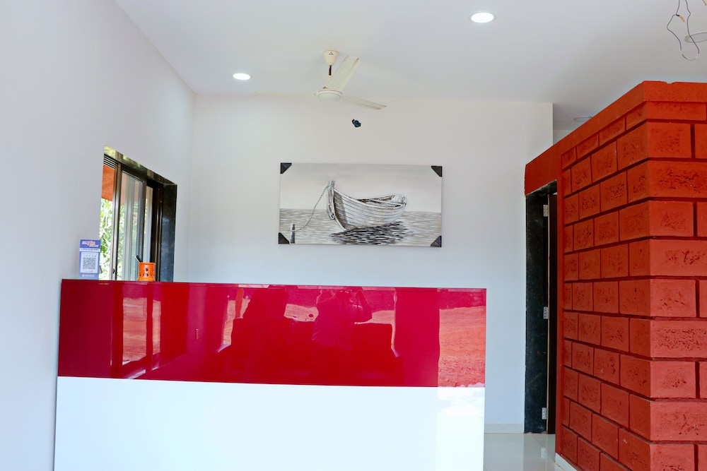 Beach Village Resort — Murud — photo 2