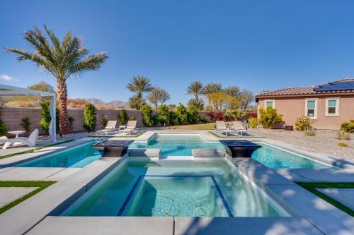 Stunning Outdoor Oasis Modern Home in La Quinta — 4-Star Luxury Hotel in La Quinta, United States