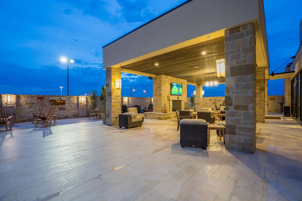 Fairfield Inn and Suites by Marriott Lubbock Southwest - photo 25