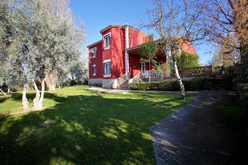 Los Picachos 10 in Ronda, Spain