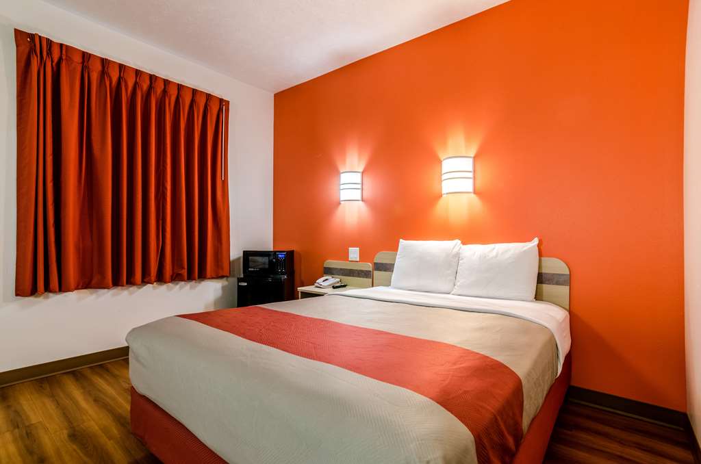 Motel 6 Kearney NE - photo 28