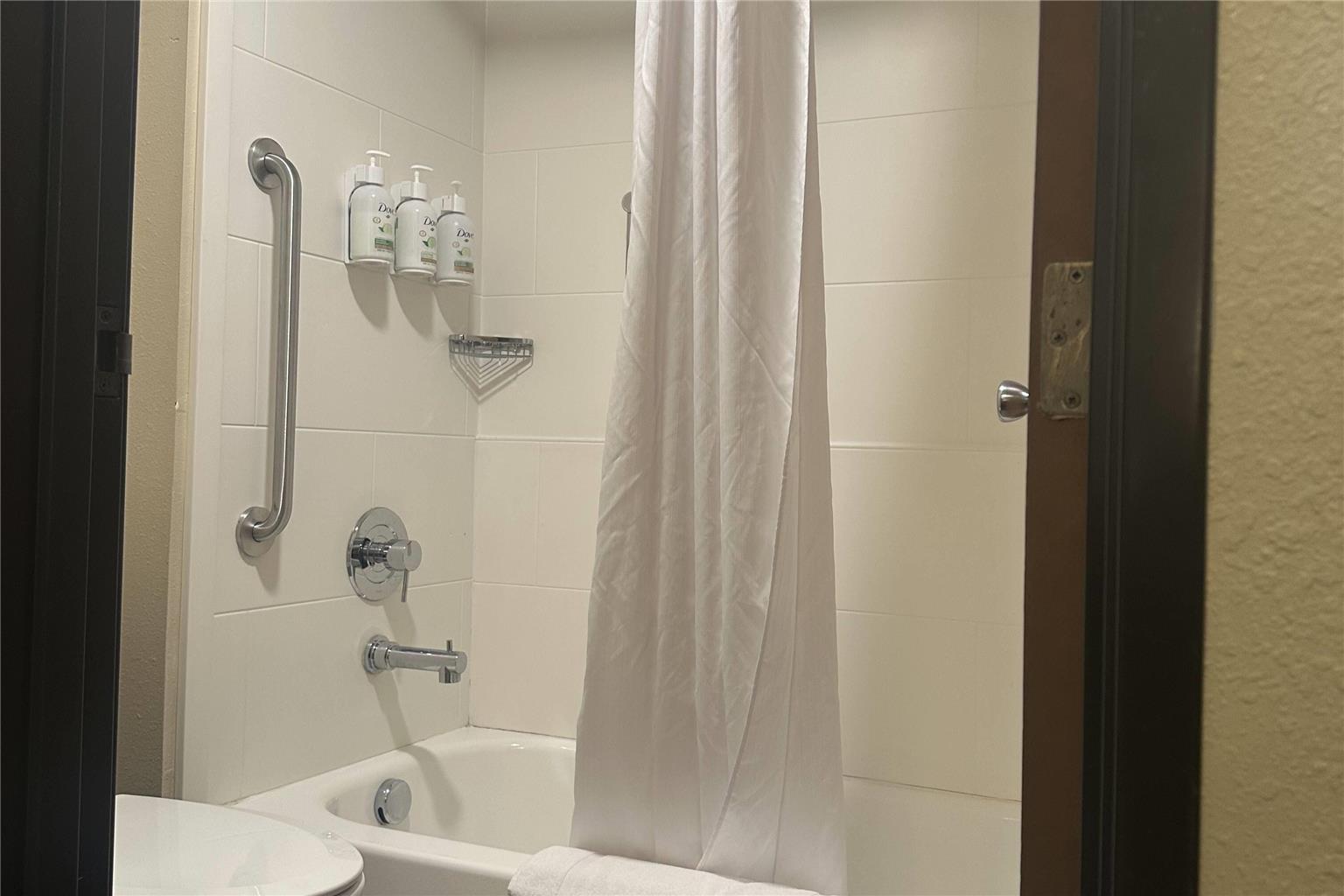 Wingate by Wyndham Pittsburgh West Mifflin - photo 21