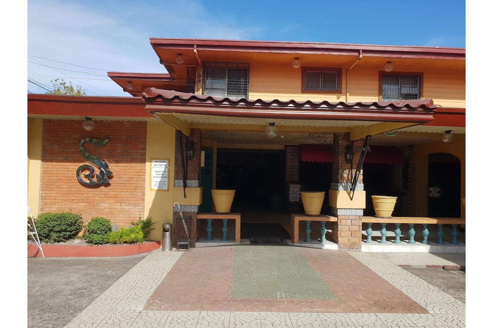 Saltimboca Tourist Inn in Bacolod, Philippines