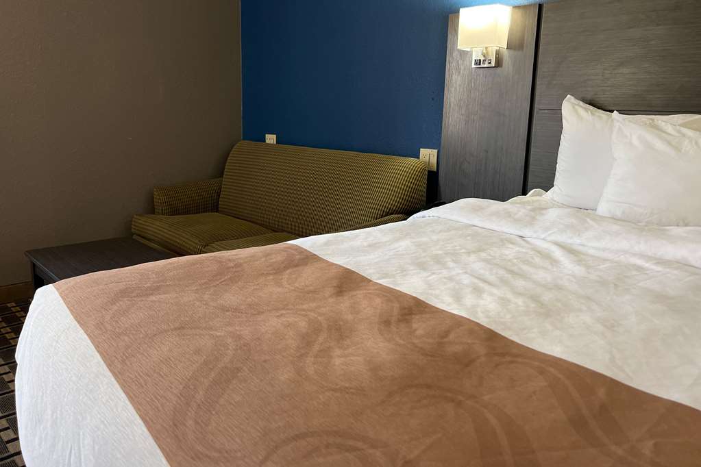Quality Inn & Suites Louisville East - photo 36