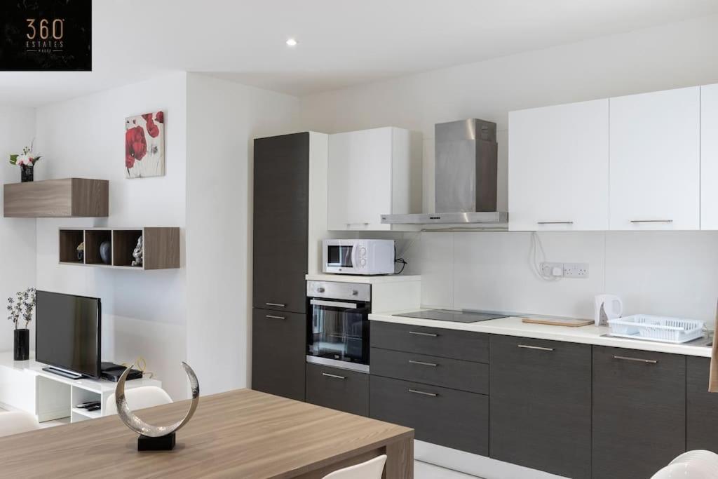 Spacious Beautiful Central Penthouse with Bbq by 360 Estates — Pieta — photo 4