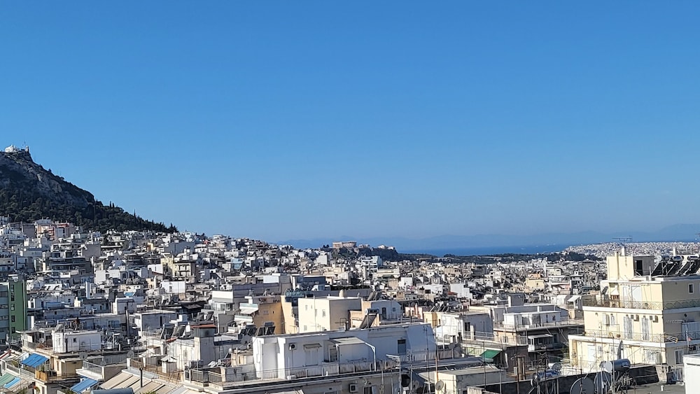 Rooftop Studio With Acropolis and sea View — 4-Star Luxury Hotel in Athens, Greece