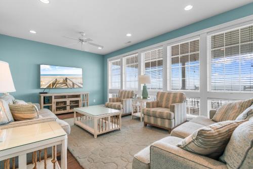 Beach Retreat - last minute hotel in Myrtle Beach