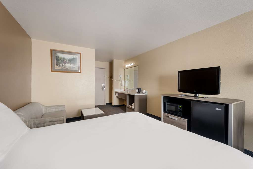 SureStay Hotel by Best Western Wells - photo 11