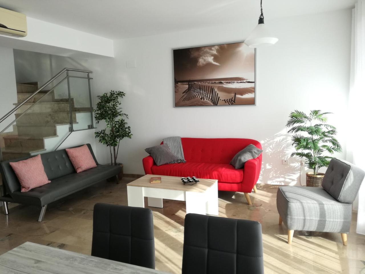 Casa Gran Mirador 200 M2 Vistas Al Mar Y Wifi Peniscola — 4-Star Luxury Hotel in Peniscola, Spain