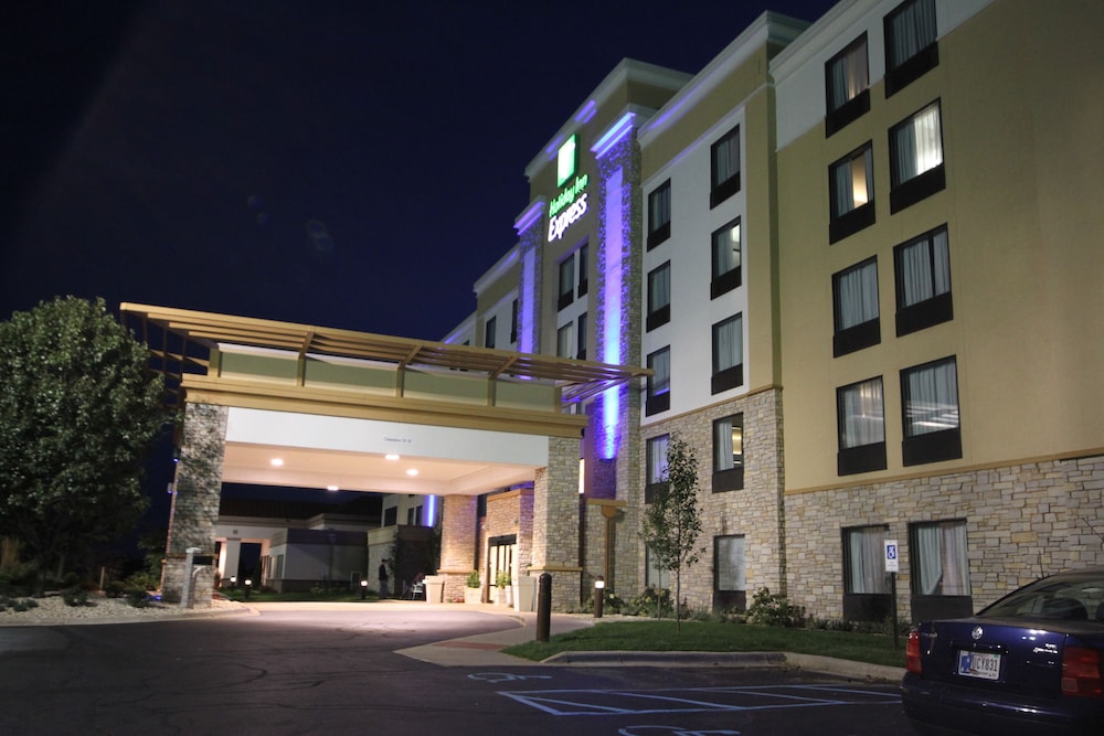 Holiday Inn Express Janesville I 90 & US Hwy 14 by IHG - photo 39