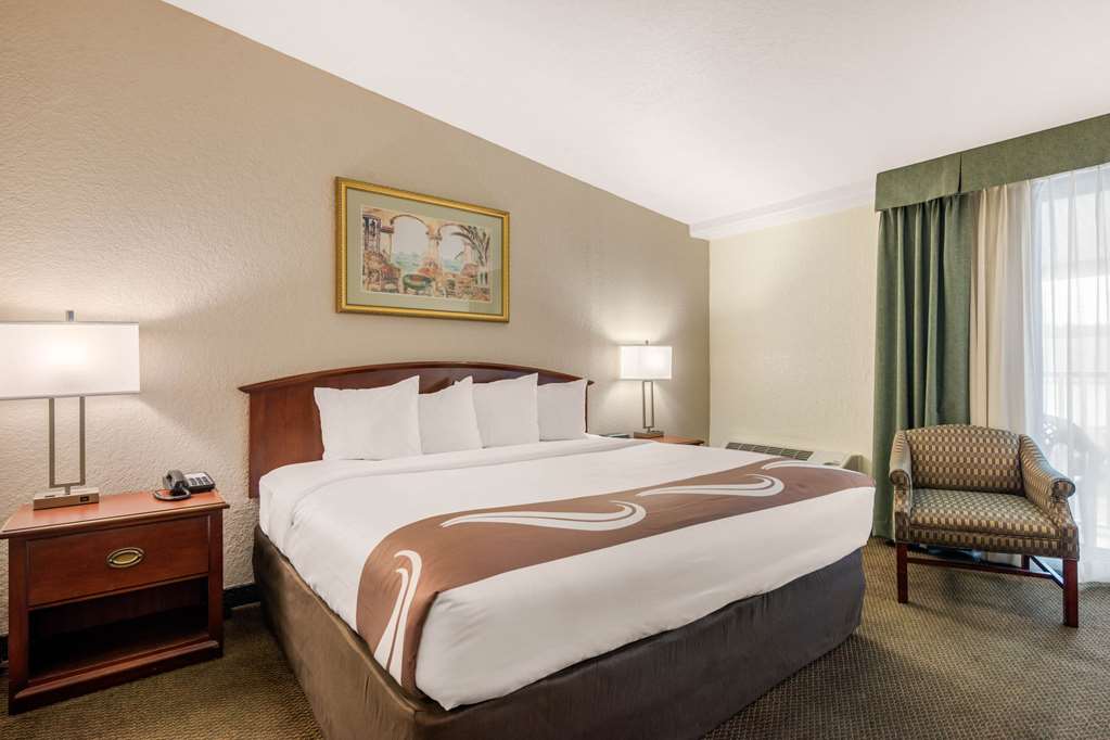 Quality Inn & Suites Tarpon Springs South - photo 7