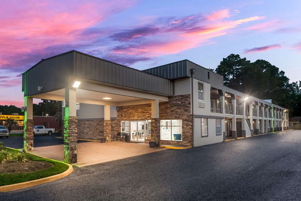 Quality Inn Charleston Gateway - photo 3