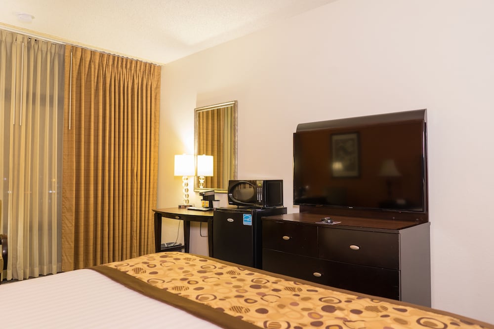 Oakland Airport Executive Hotel - photo 29