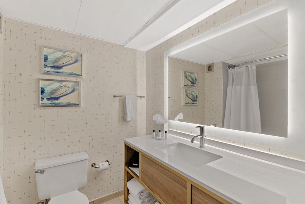 Crowne Plaza Houston Med Ctr Galleria Area by IHG - photo 38