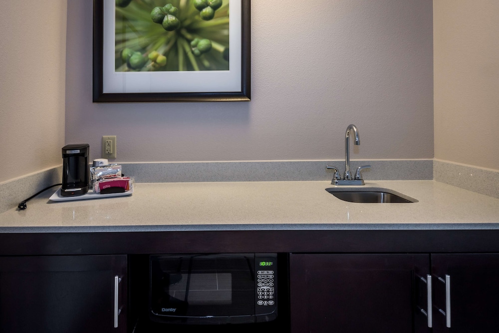 Hampton Inn & Suites Hammond - photo 23
