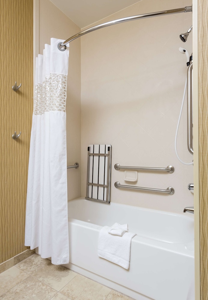 Hampton Inn Houston Stafford - photo 16