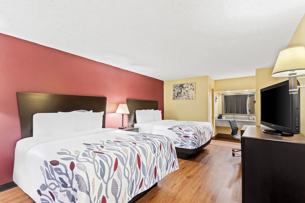 Red Roof Inn Berea - photo 8