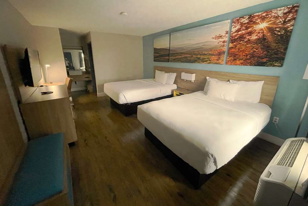 Days Inn by Wyndham Raleigh Glenwood Crabtree - photo 19