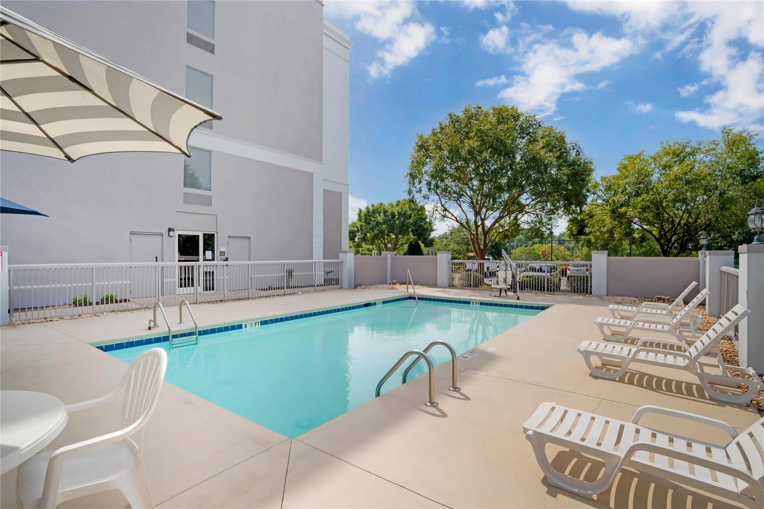 Comfort Suites Gastonia Charlotte - photo 22